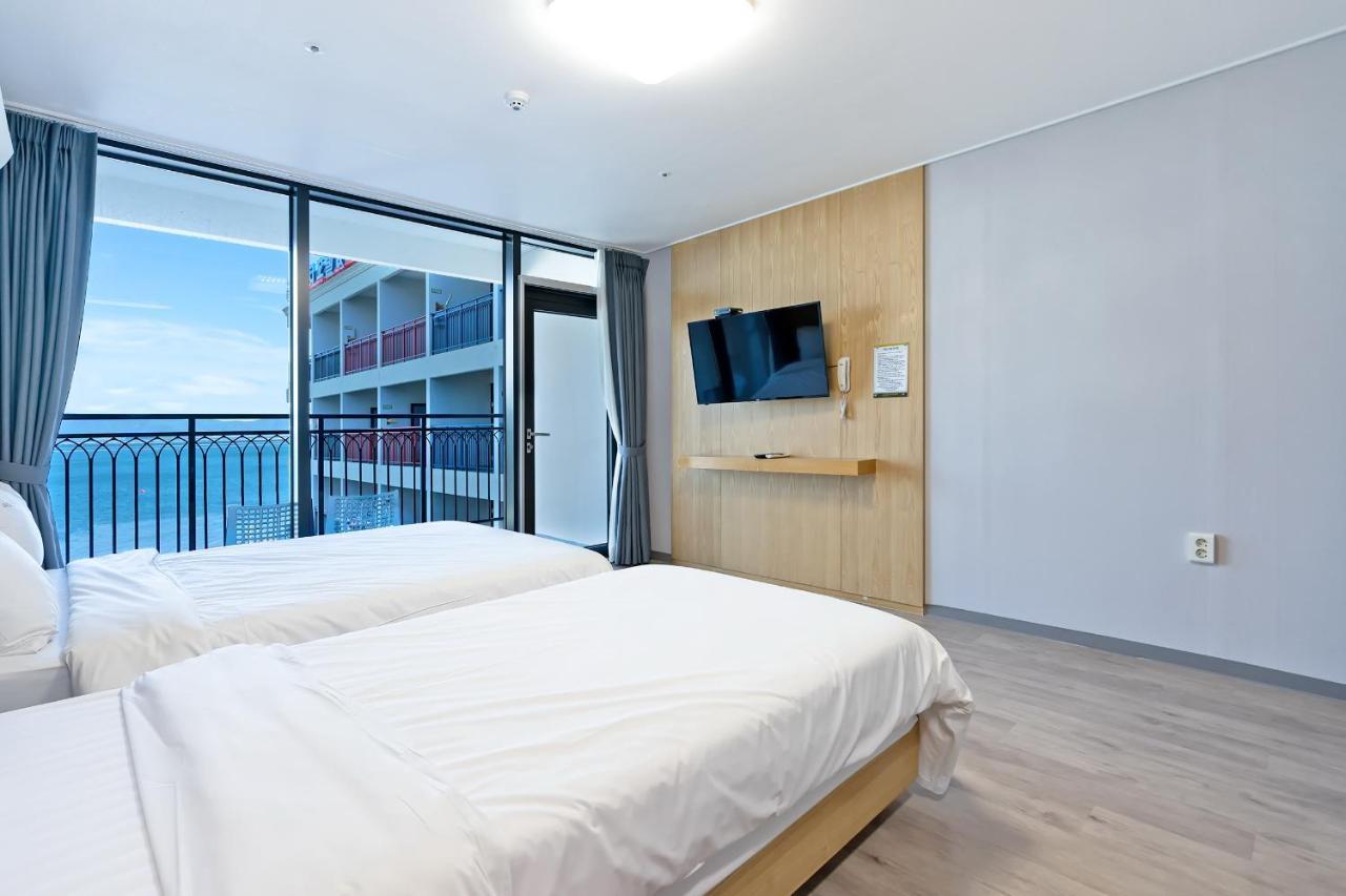 Gold Beach Resort Joszu Kültér fotó