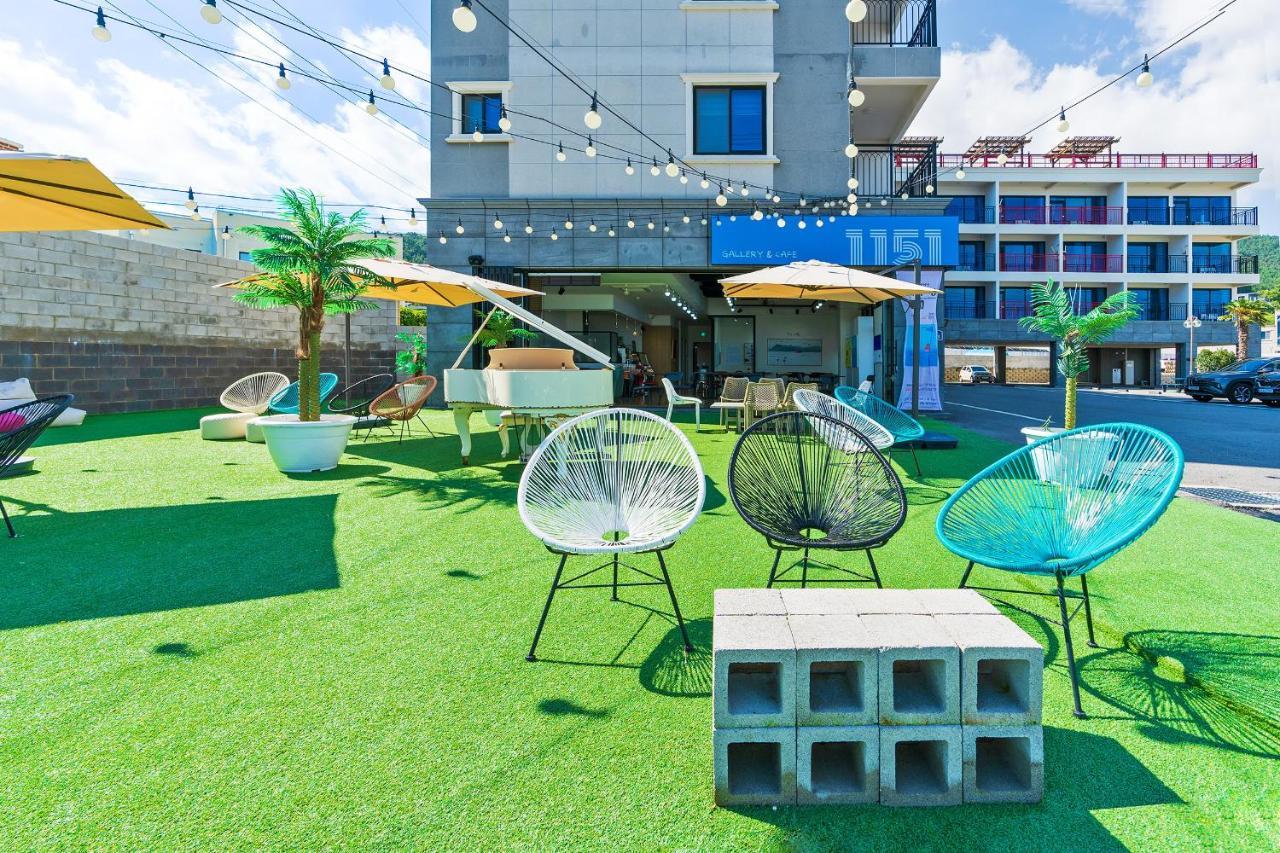 Gold Beach Resort Joszu Kültér fotó