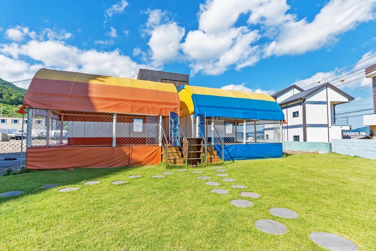 Gold Beach Resort Joszu Kültér fotó